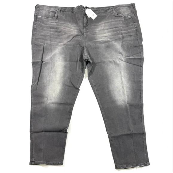 Universal Standard Logan High Rise Vintage Jeans 38 NWT Distressed Gray 90s Y2K - Picture 3 of 5